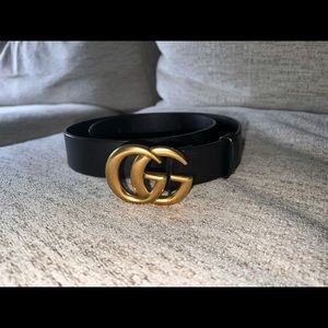 GUCCI DOUBLE G LEATHER BELT